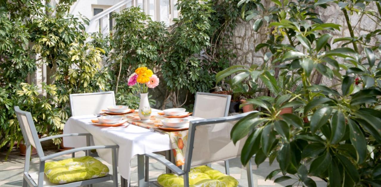 Apartments Carol Cavtat Exterior foto